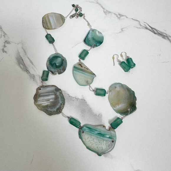 Green Agate Slice Statement Necklace & Earrings Set Gemstone Jewelry - Picture 4 of 6